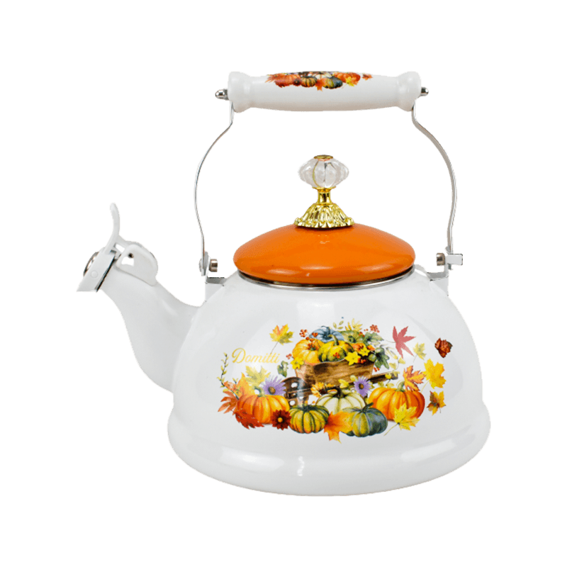 Ketle gwizdającego gwizdanie gwizdającego herbatę